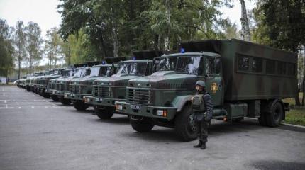 КрАЗ поставляет бронированные вахтовые автомобили для украинских силовиков