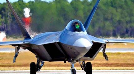 В США повреждены и уничтожены 17 истребителей F-22