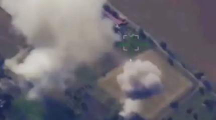 "Американская" 82-ая бригада ВСУ попала под удары дронов-камикадзе "Герань" "Американская" 82-ая бригада ВСУ попала под удары дронов-камикадзе "Герань"