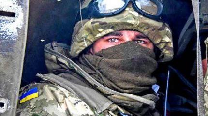 Украинских силовиков выдавливают из донецкого аэропорта Украинских силовиков выдавливают из донецкого аэропорта