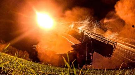 Наступ инвалидов: Сырский посылает воевать еле ходящих старцев