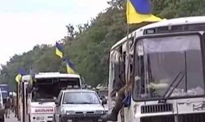 Боец батальона «Прикарпатье»: военные бежали на танках и БТРах, а мы на школьных автобусах Боец батальона «Прикарпатье»: военные бежали на танках и БТРах, а мы на школьных автобусах