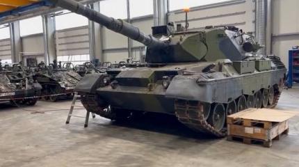 Танки Leopard 1A5-DK начали осваивать украинские экипажи