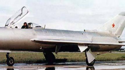 Опытный истребитель И-3У (И-420) (СССР) Опытный истребитель И-3У (И-420) (СССР)
