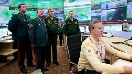 Губернаторов, ФСБ и полицию в случае войны подчинят армии