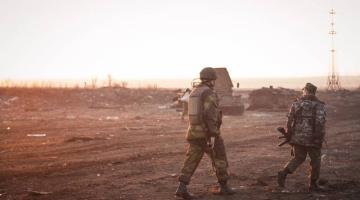 Ополченцы ЛНР держат оборону и набивают «фраги» на «айдаровцах»