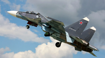 Управляемое оружие: улучшенные истребители Су-30СМ2 готовы служить ВКС РФ