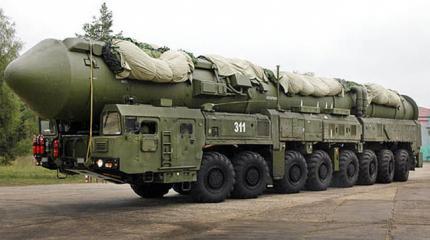 С космодрома Плесецк проведен испытательный запуск МБР «Ярс» С космодрома Плесецк проведен испытательный запуск МБР «Ярс»