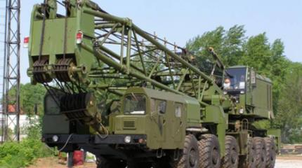 Армия России закупит гигантские краны для погрузки новейших ракет Армия России закупит гигантские краны для погрузки новейших ракет
