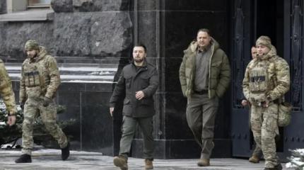 Польский оружейник уличил Зеленского в разворовывании западной помощи Польский оружейник уличил Зеленского в разворовывании западной помощи
