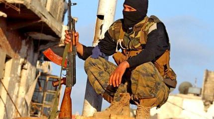 Больше сотни боевиков сдались Сирийской армии в Хомсе Больше сотни боевиков сдались Сирийской армии в Хомсе