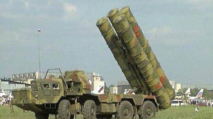 Россия поставила в Белоруссию четвертый дивизион ЗРК С-300 Россия поставила в Белоруссию четвертый дивизион ЗРК С-300