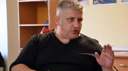 Максим Равреба: Участник АТО бывает кусачий от жизни новой, собачьей Максим Равреба: Участник АТО бывает кусачий от жизни новой, собачьей