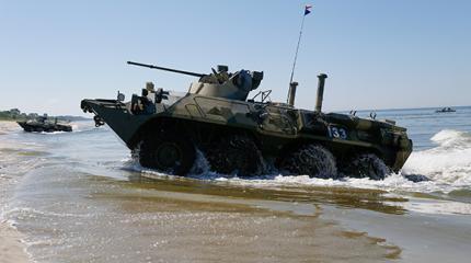 Минобороны РФ получит арктические бронетранспортеры Минобороны РФ получит арктические бронетранспортеры