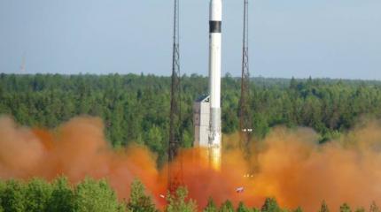 С Плесецка запустили ракету «Рокот» с тремя спутниками С Плесецка запустили ракету «Рокот» с тремя спутниками