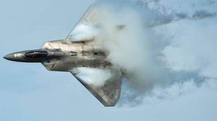 США разместили на западе ФРГ истребители F-22 Raptor