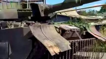 Вэсэушники опять усилили защиту Leopard 2A4, чем она отличается от прежней Вэсэушники опять усилили защиту Leopard 2A4, чем она отличается от прежней
