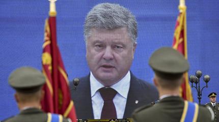 Порошенко рассказал, сколько Киев может позволить себе тратить на оборону Порошенко рассказал, сколько Киев может позволить себе тратить на оборону