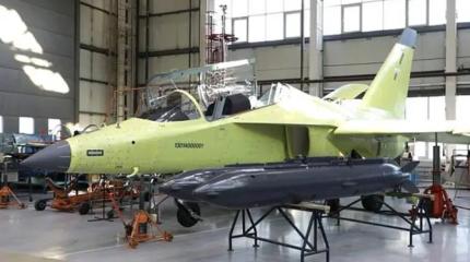 Новый Як-130М поможет и дроны бить, и укрепления штурмовать Новый Як-130М поможет и дроны бить, и укрепления штурмовать