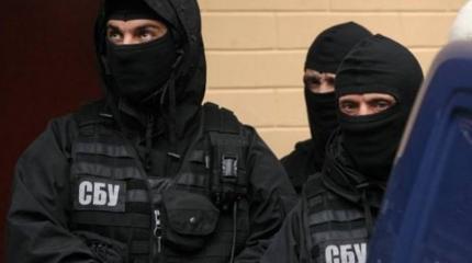 Под Широкино сотрудники СБУ разыскивают бойцов «Правого сектора» Под Широкино сотрудники СБУ разыскивают бойцов «Правого сектора»