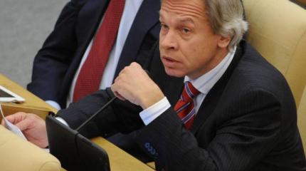 Алексей Пушков: США с упорством маньяков хотят поставлять оружие Киеву Алексей Пушков: США с упорством маньяков хотят поставлять оружие Киеву