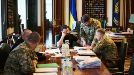 «Дурацкие потери на ровном месте»: на Украине назвали ключевую ошибку ВСУ «Дурацкие потери на ровном месте»: на Украине назвали ключевую ошибку ВСУ