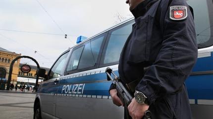 В торговом центре в Мюнхене открыли стрельбу, 15 погибших В торговом центре в Мюнхене открыли стрельбу, 15 погибших