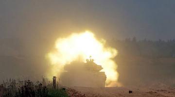 Эффектные фото танков Т-72Б3 на соревнованиях