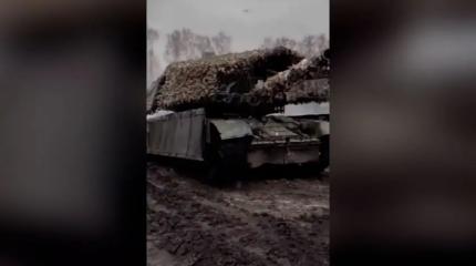 Трофейный украинский Т-64БВ оснастили "супермангалом"
