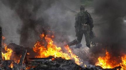 Идут бои в Горловке, ополченцы прогнали Турчинова из Волновахи Идут бои в Горловке, ополченцы прогнали Турчинова из Волновахи