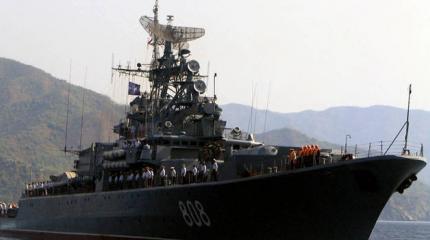 Каспийская флотилия проводит учения
