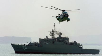 ВМС Ирана вынудили американский корабль изменить курс ВМС Ирана вынудили американский корабль изменить курс