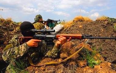 Снайпер ДНР сорвал диверсию ВСУ под Авдеевкой, уложив шестерых АТОшников Снайпер ДНР сорвал диверсию ВСУ под Авдеевкой, уложив шестерых АТОшников