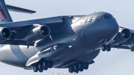 Y-20 пошел на взлет Y-20 пошел на взлет