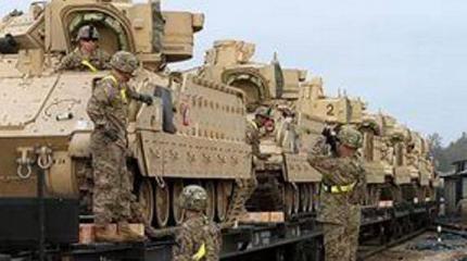 США не хватает средств для оперативной доставки тяжелой военной техники в Европу