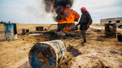 Войска Асада топят боевиков в нефтяных колодцах Джазала Войска Асада топят боевиков в нефтяных колодцах Джазала