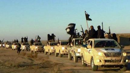 Боевики ИГ устроили очередную жестокую казнь Боевики ИГ устроили очередную жестокую казнь