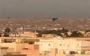 Очевидец снял, как сбитый американский F-15E рухнул среди домов