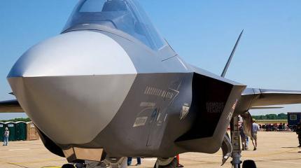 Израиль купил у США "Стелсы" для удара по Ирану Израиль купил у США "Стелсы" для удара по Ирану