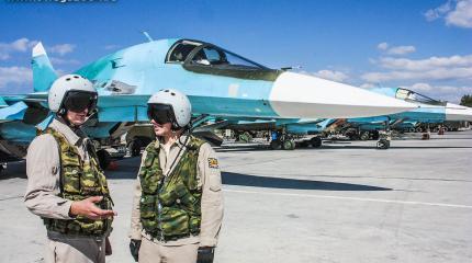 Командир и штурман «воздушного терминатора» Су-34 на боевом задании в Сирии Командир и штурман «воздушного терминатора» Су-34 на боевом задании в Сирии