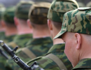 Солдаты пойдут на дембель в парадной, но дешевой форме Солдаты пойдут на дембель в парадной, но дешевой форме