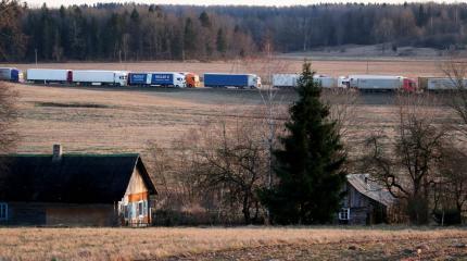 Белоруссия проведет военные учения у границы с Польшей и Литвой