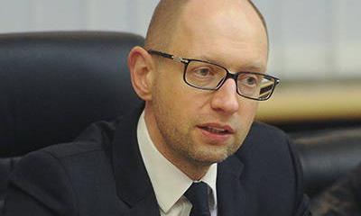 Яценюк: новая Военная доктрина определила противника – это РФ Яценюк: новая Военная доктрина определила противника – это РФ