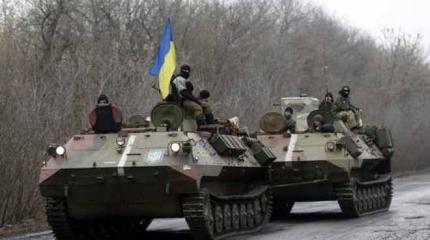 Из котла вырвались около 40 бронемашин ВСУ, многие автомобили с бойцами были сожжены