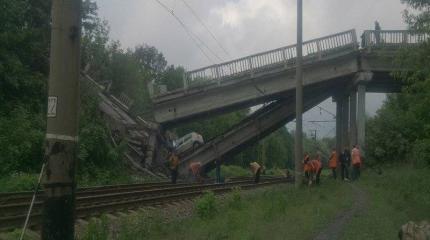 Украинская ДРГ взорвала мост под Луганском