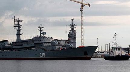 Франция отказалась поставлять России первый «Мистраль» Франция отказалась поставлять России первый «Мистраль»
