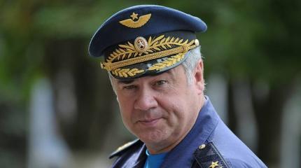 Виктор Бондарев: «В отличие от американцев, мы реально бьем игиловцев» Виктор Бондарев: «В отличие от американцев, мы реально бьем игиловцев»