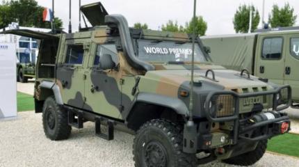 Iveco представила в Париже обновлённую версию бронемашины Iveco представила в Париже обновлённую версию бронемашины