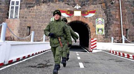 Российского военного зверски убили в Гюмри Российского военного зверски убили в Гюмри