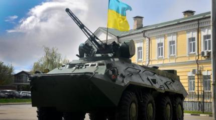 Украина обстреливает Донбасс и стягивает туда вооружение